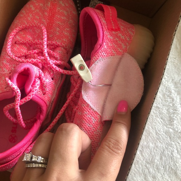 Slickkicks Kids Light Up Shoes 2 - Picture 6 of 9